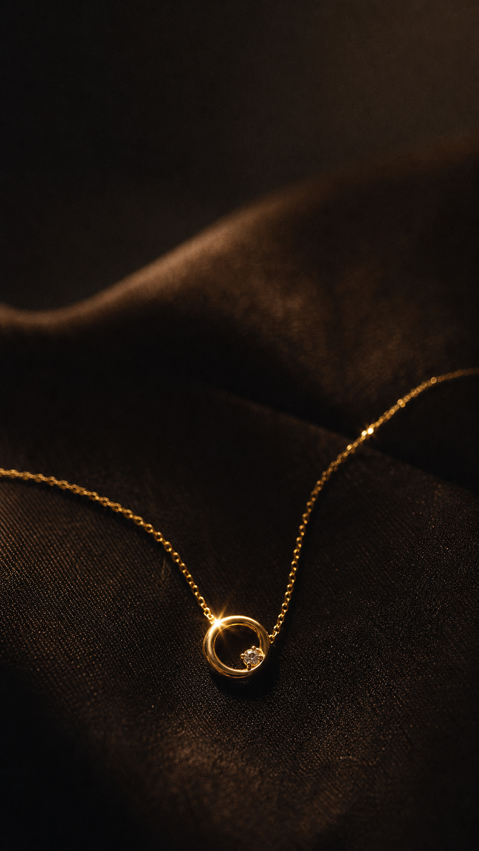 LUMIERE Night Gold social creative